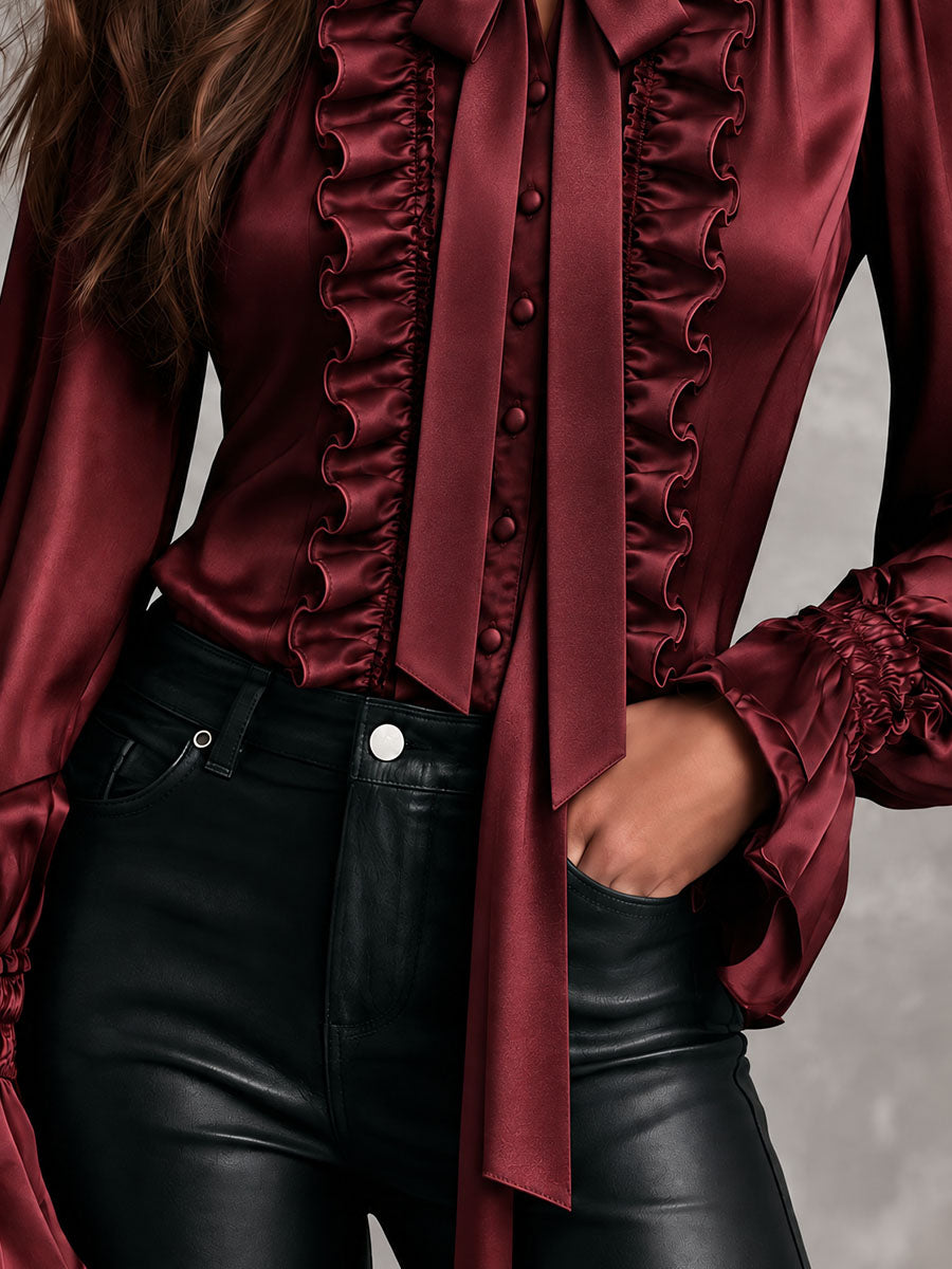 Blusa de Satín para Mujer con Moño al Cuello, Ribete de Olanes y Mangas Obispo