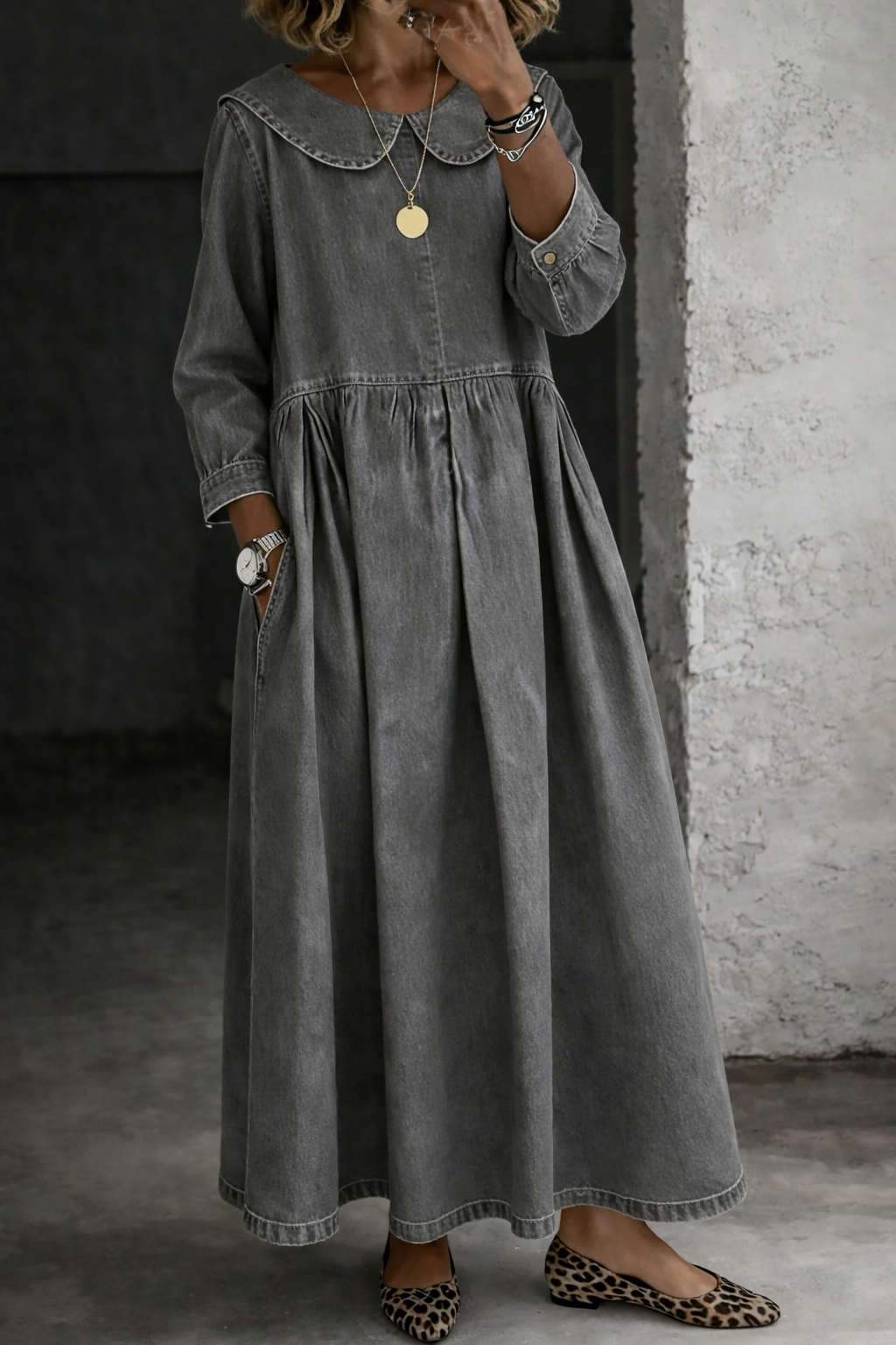 Clara | Vestido de Mezclilla con Cuello Peter Pan