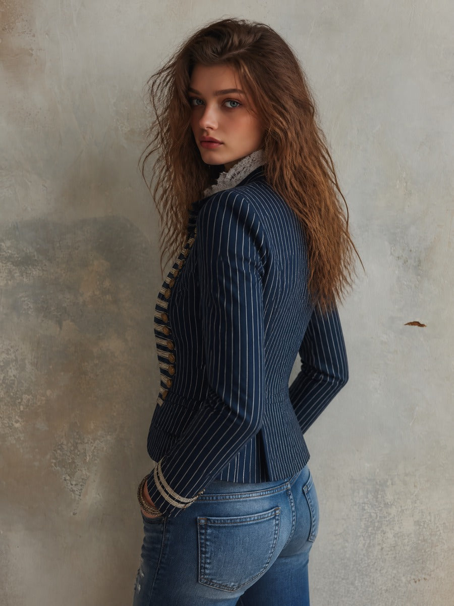 Blazer de Rayas Diplomáticas Estilo Militar para Mujer con Ribete Trenzado y Detalles de Botones