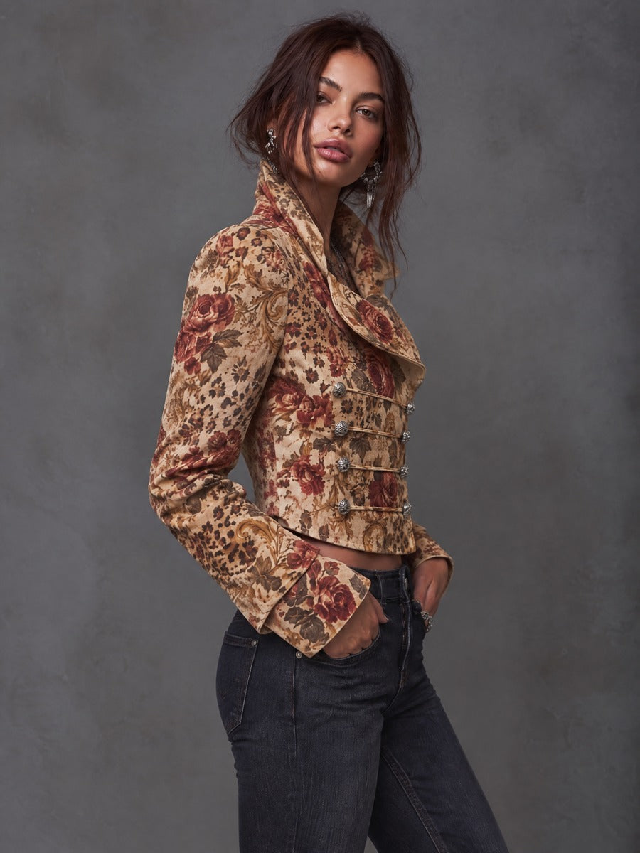 Chamarra Corta Militar Vintage de Gamuza con Estampado Floral de Leopardo