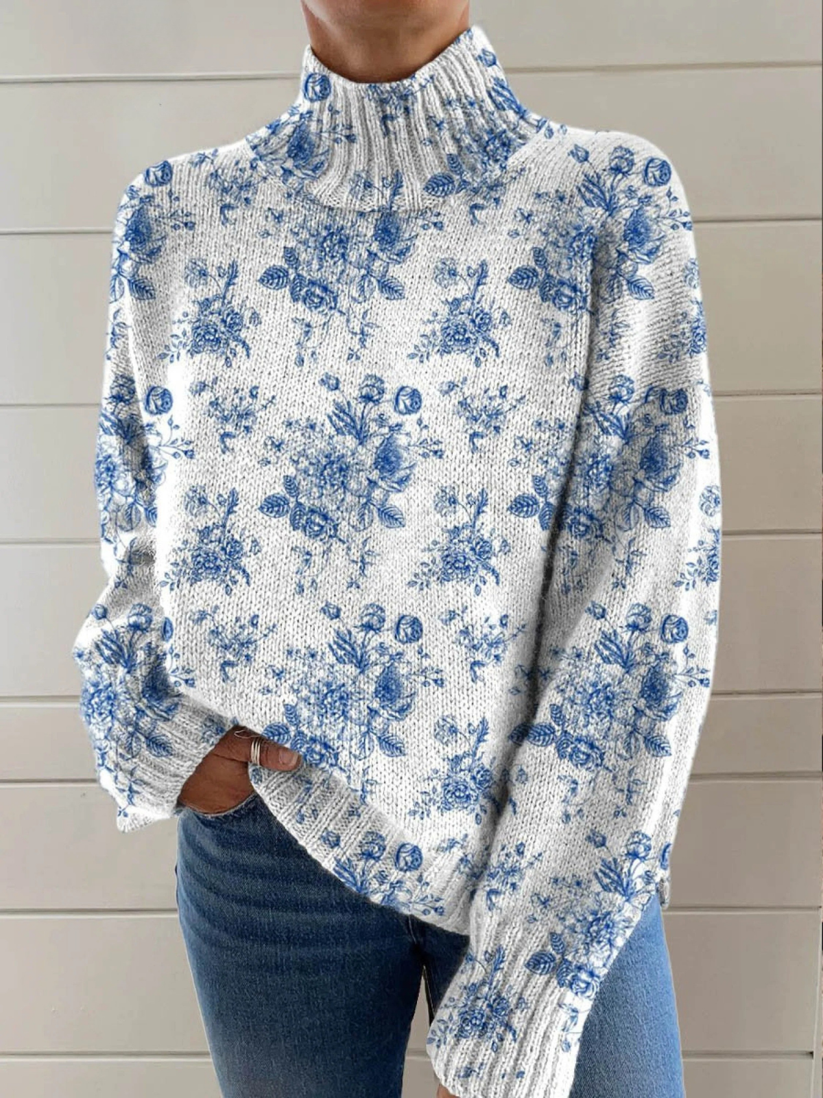 Deirdre | Suéter Floral de Cuello Semialto