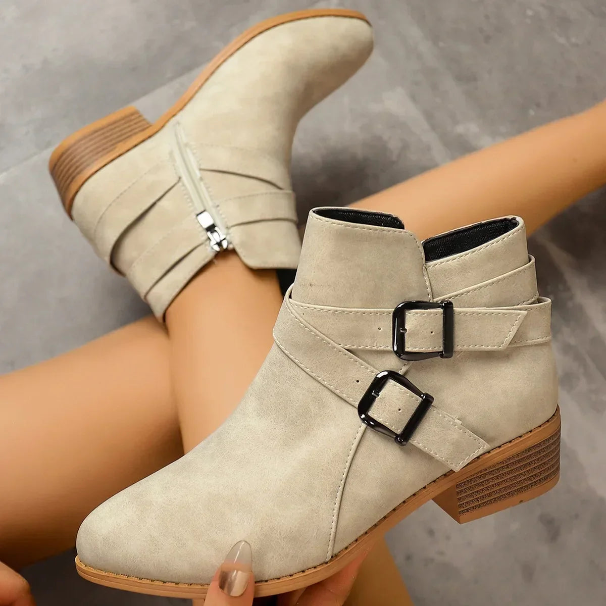 Valerisse™ Bota con Correa Cómoda