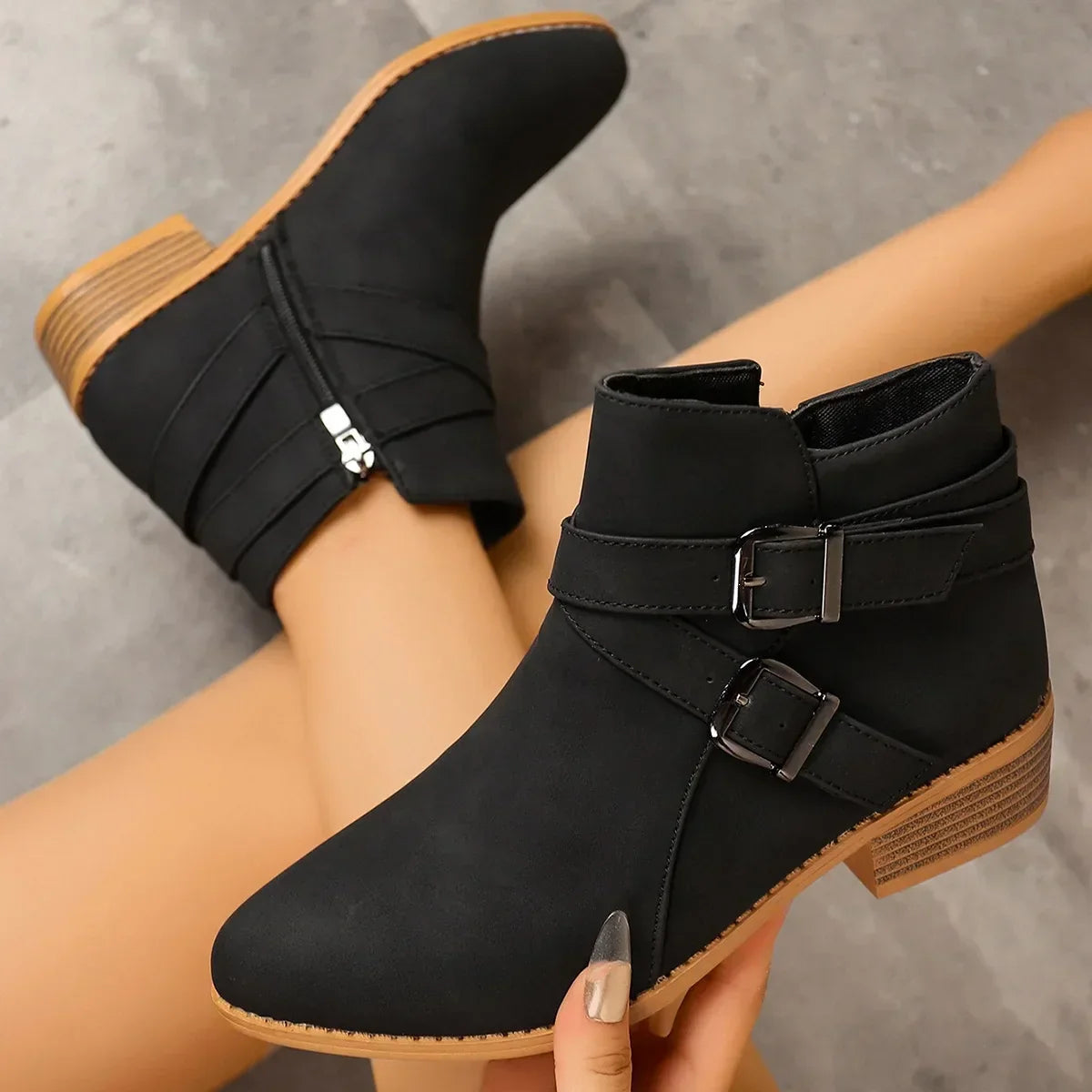 Valerisse™ Bota con Correa Cómoda