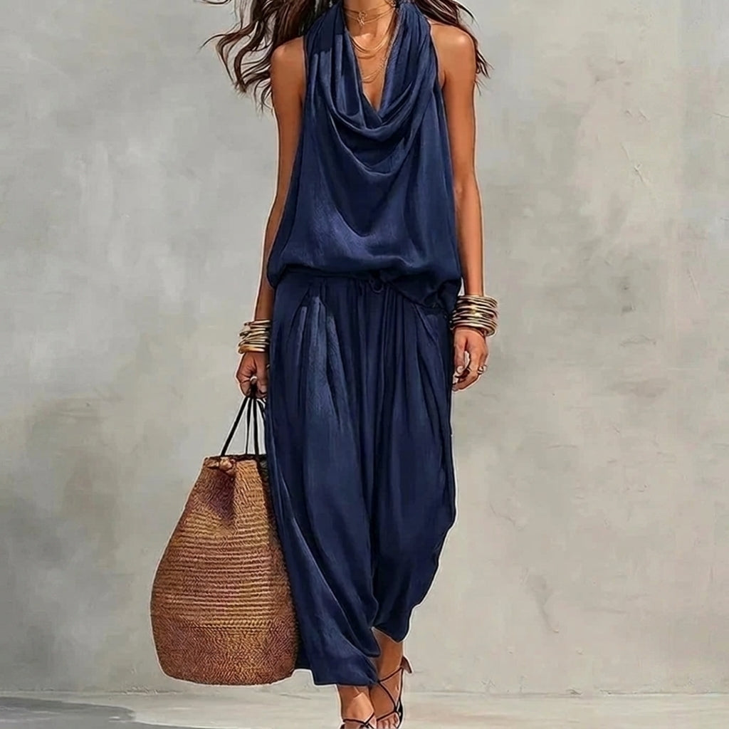 Ambre | Conjunto con Caída de Top Halter Drapeado y Pantalón
