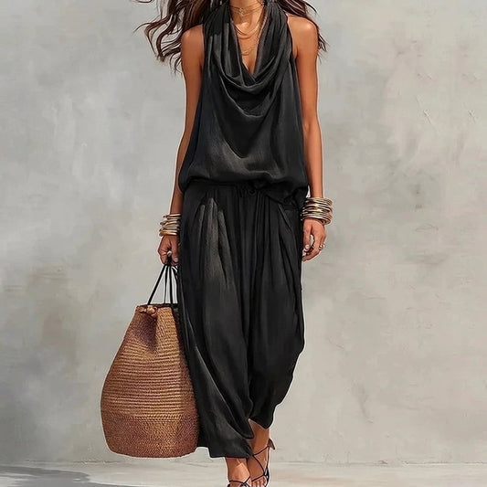 Ambre | Conjunto con Caída de Top Halter Drapeado y Pantalón