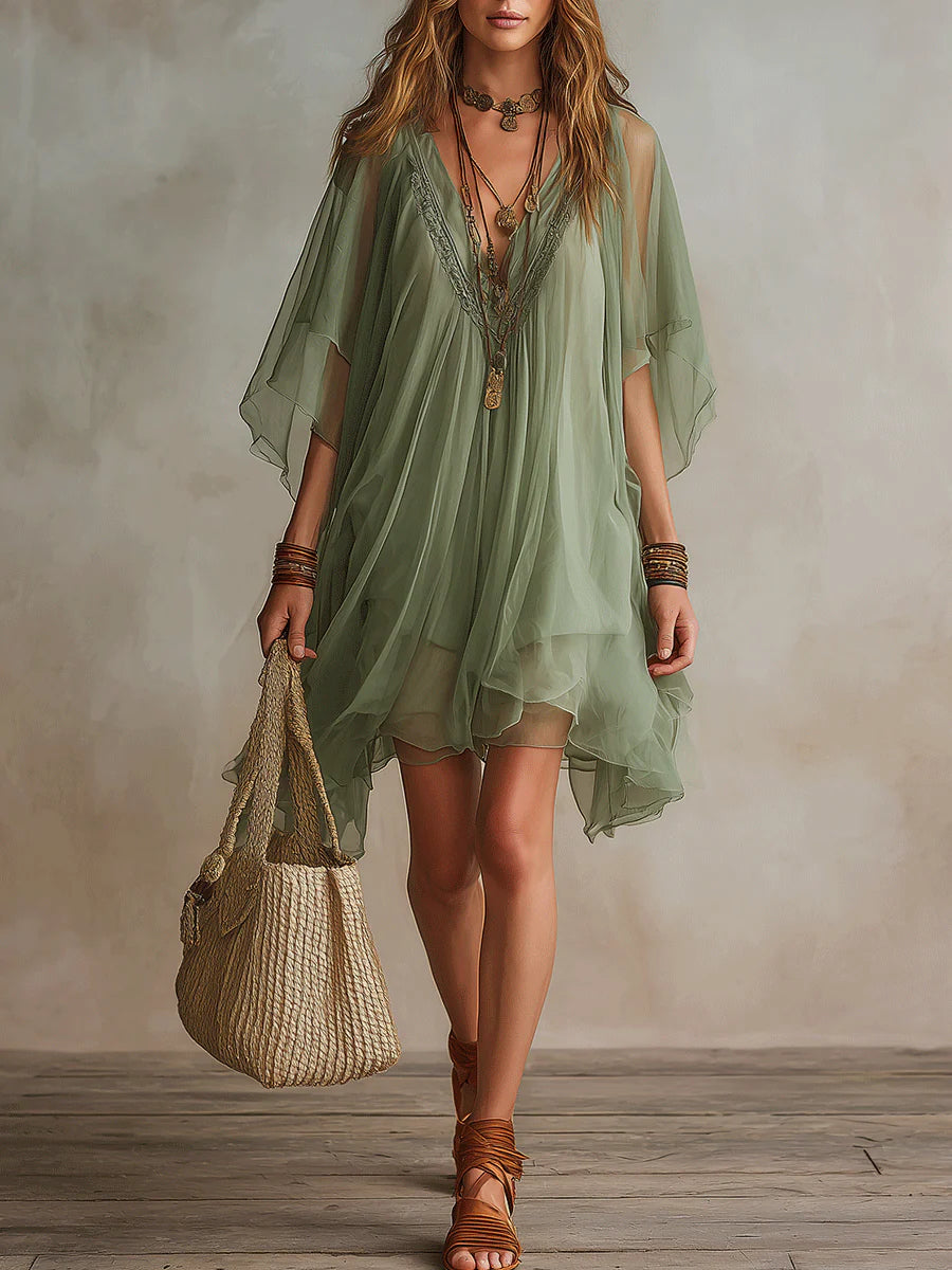 Vestido Mini Vaporoso de Chiffon Verde con Escote en V