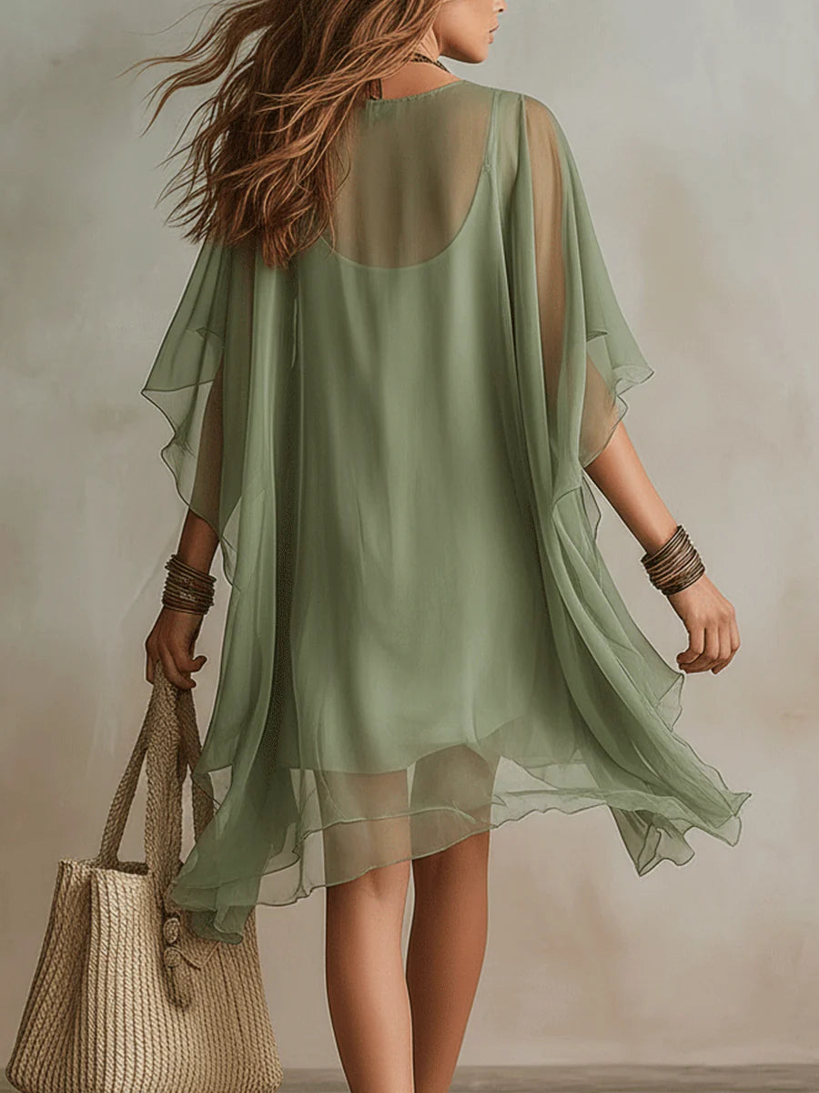 Vestido Mini Vaporoso de Chiffon Verde con Escote en V