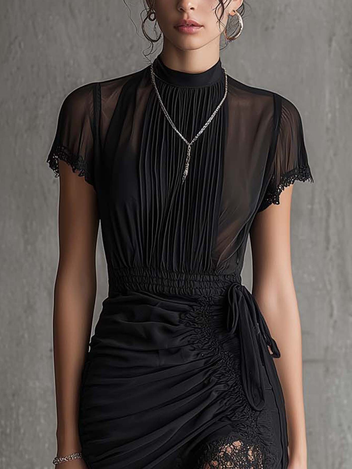 Vestido Mini de Chiffon Negro con Cintura Plisada