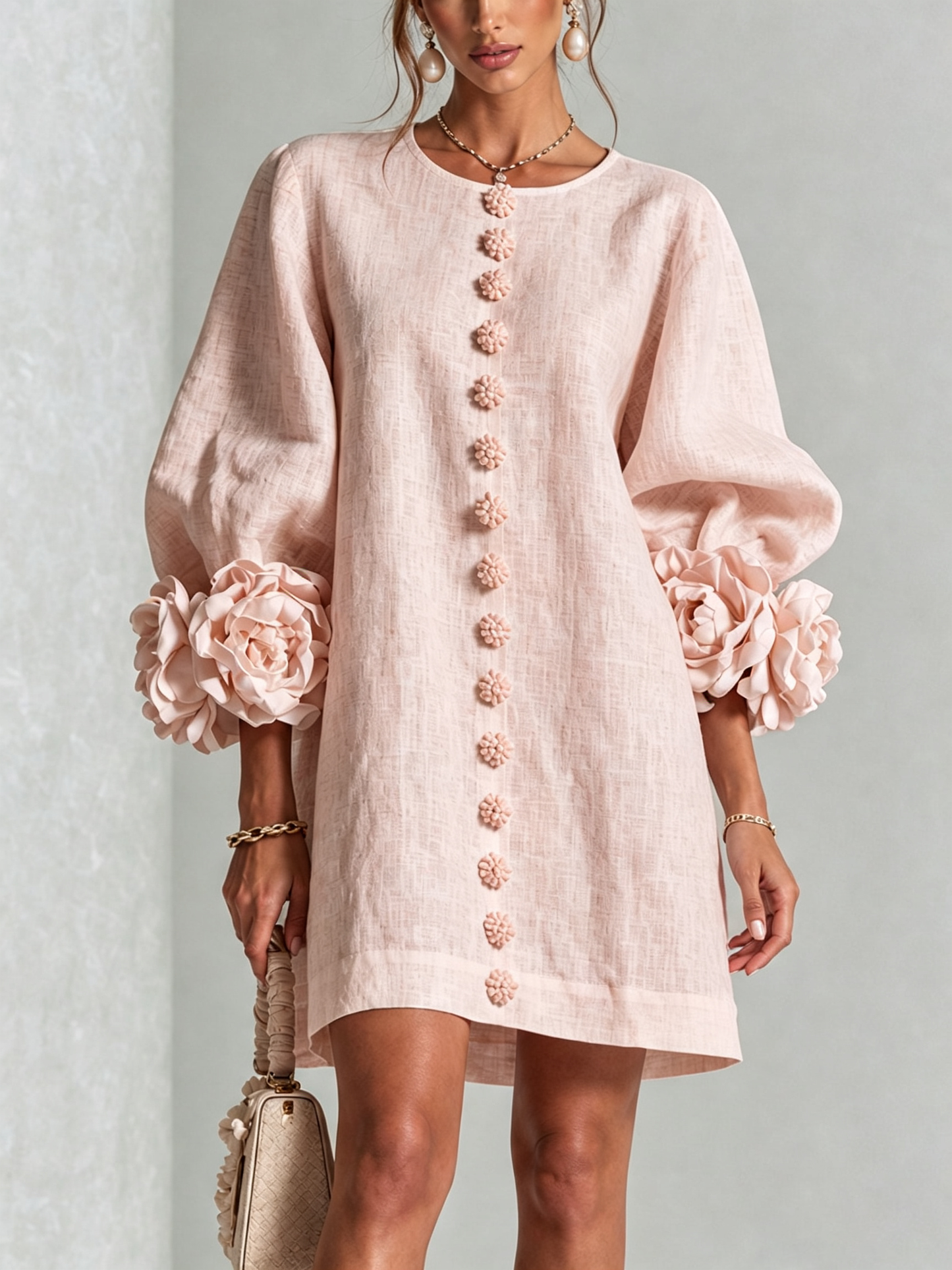 Vestido Mini Floral Rosa Con Botones y Mangas Florales Sorprendentes