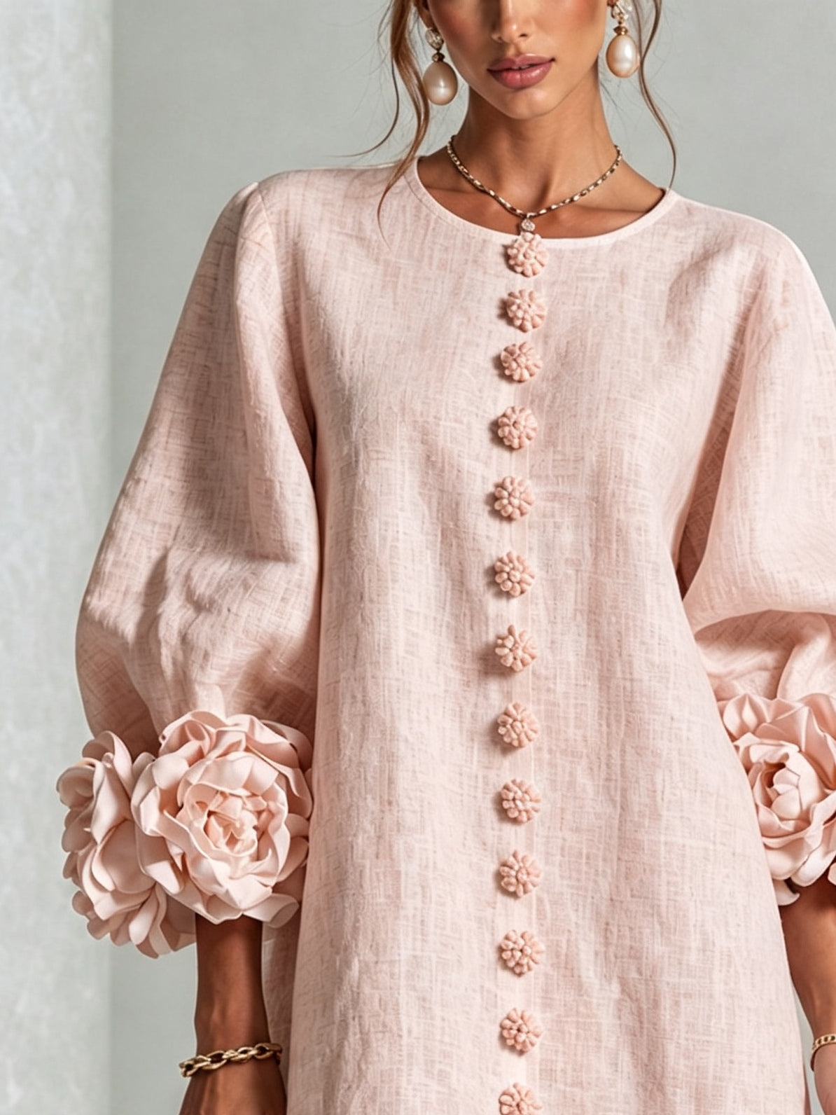 Vestido Mini Floral Rosa Con Botones y Mangas Florales Sorprendentes