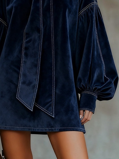 Montserrat | Minivestido de Terciopelo con Moño