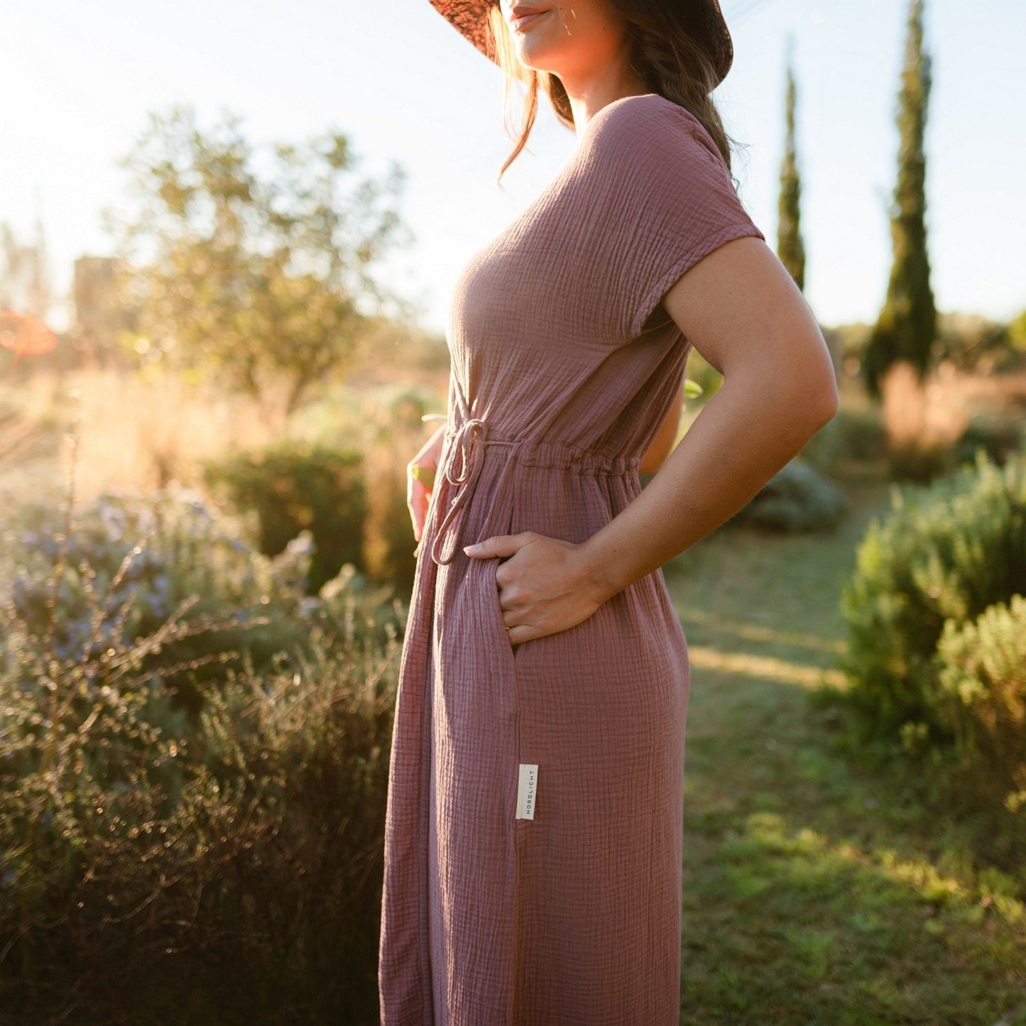 Vestido cruzado midi de muselina Milva