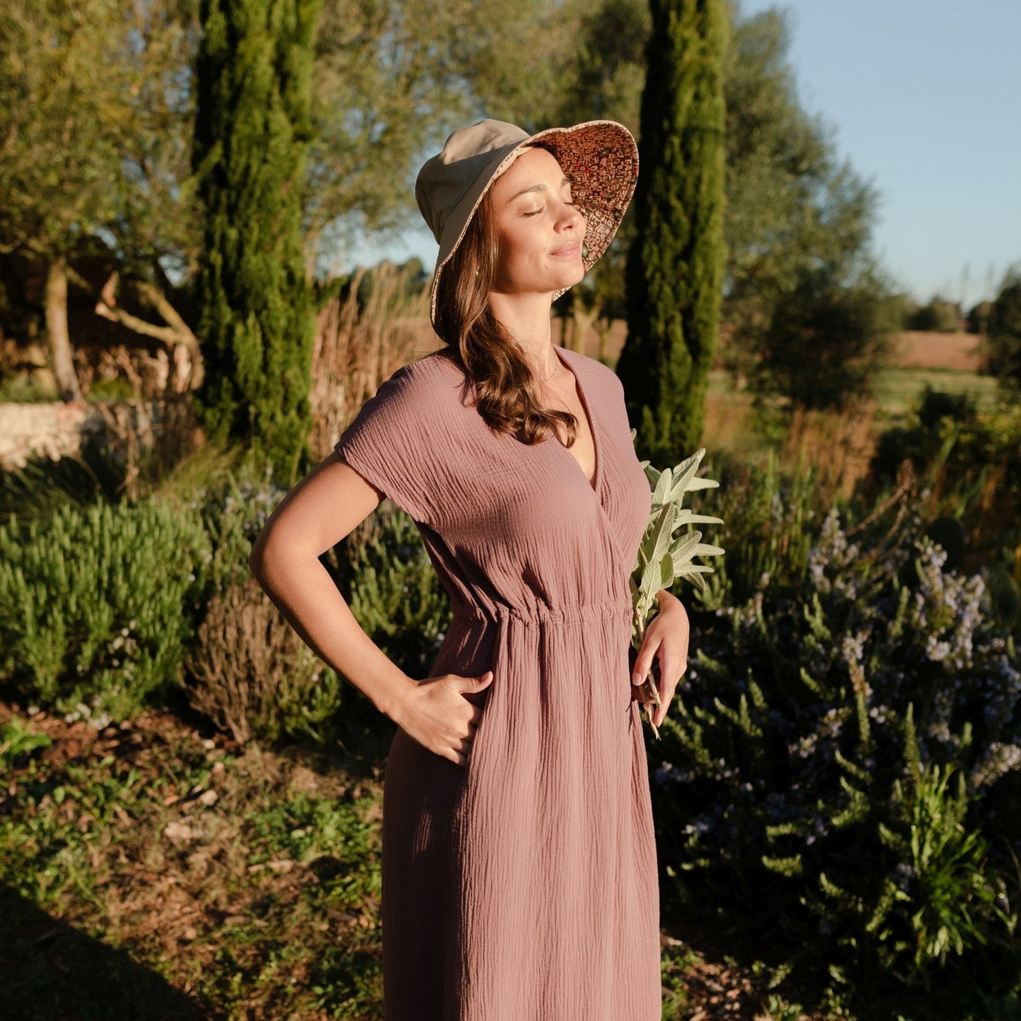 Vestido cruzado midi de muselina Milva
