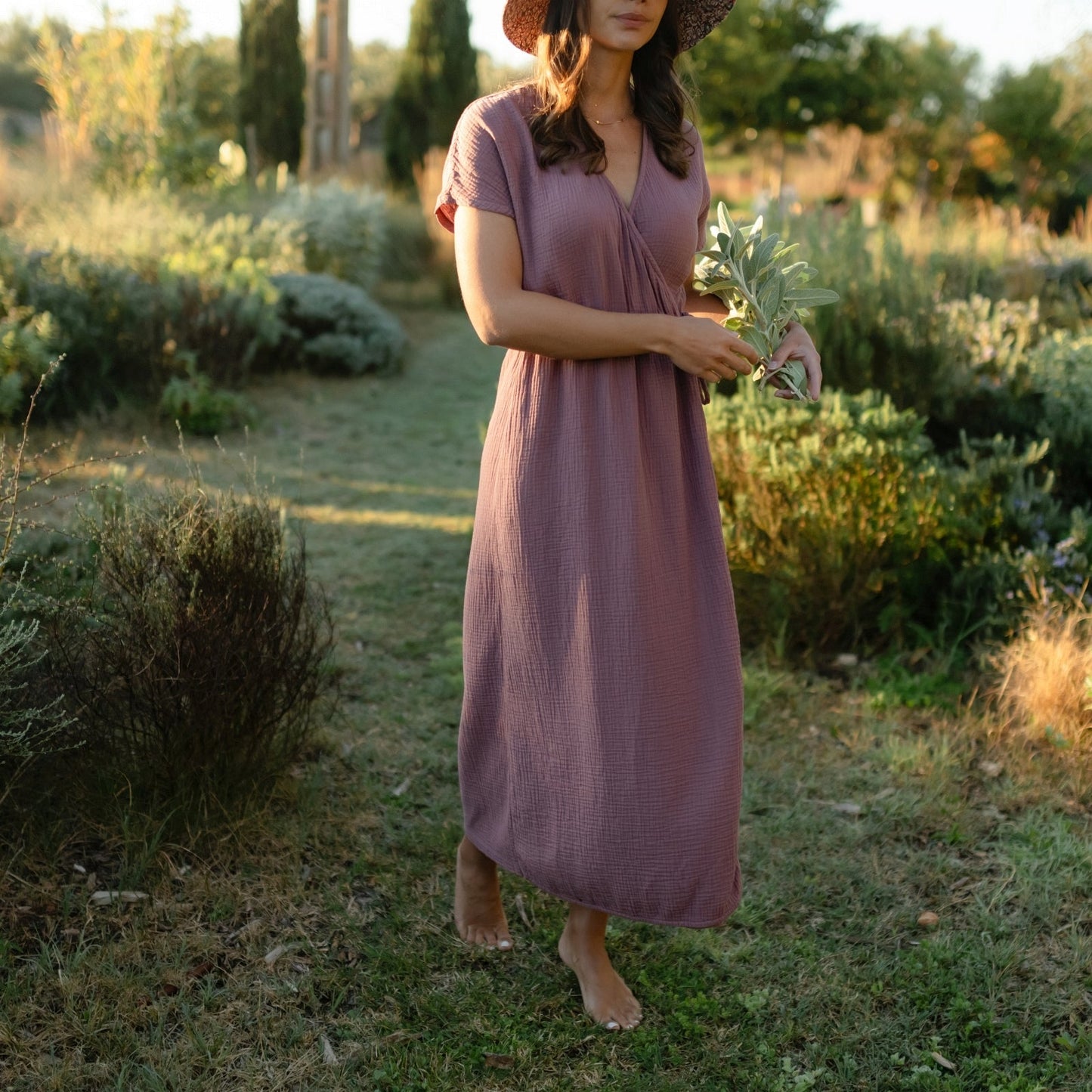 Vestido cruzado midi de muselina Milva