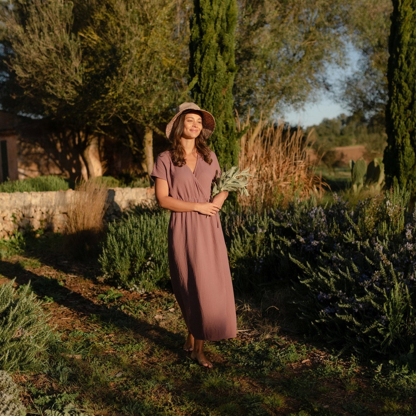 Vestido cruzado midi de muselina Milva