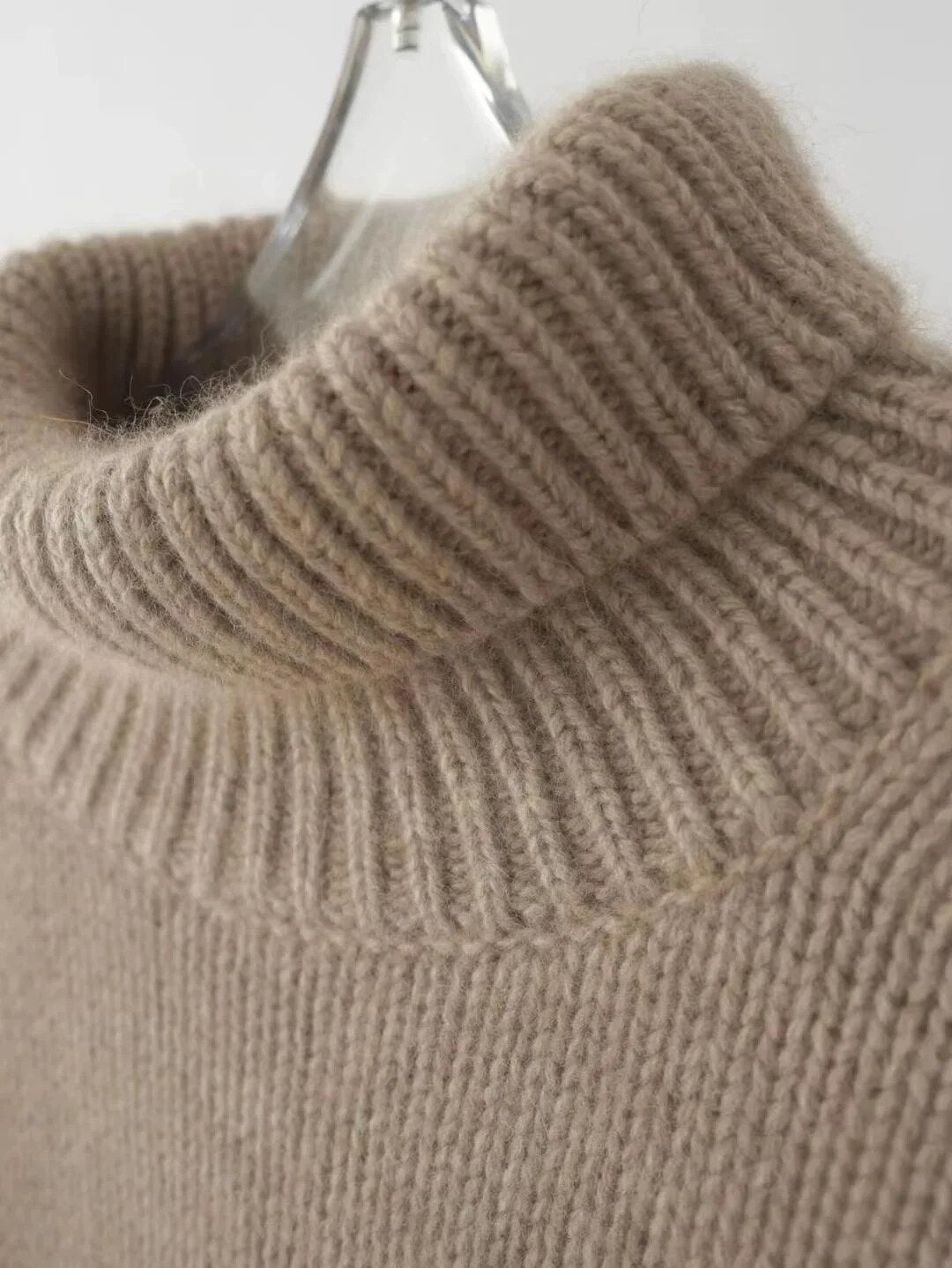 Maria™ | Suéter Casual de Cuello Alto