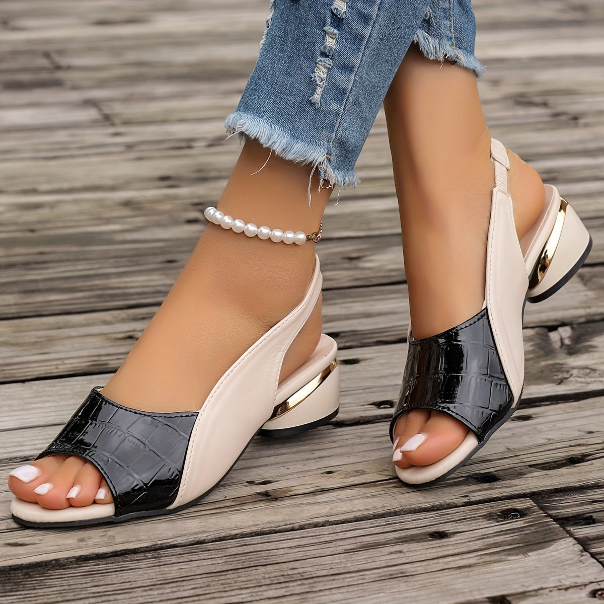 Sandalias elegantes y cómodas