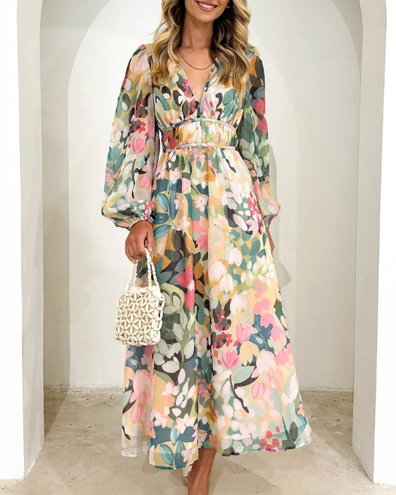 Celine | Feminine Dress with Floral Print