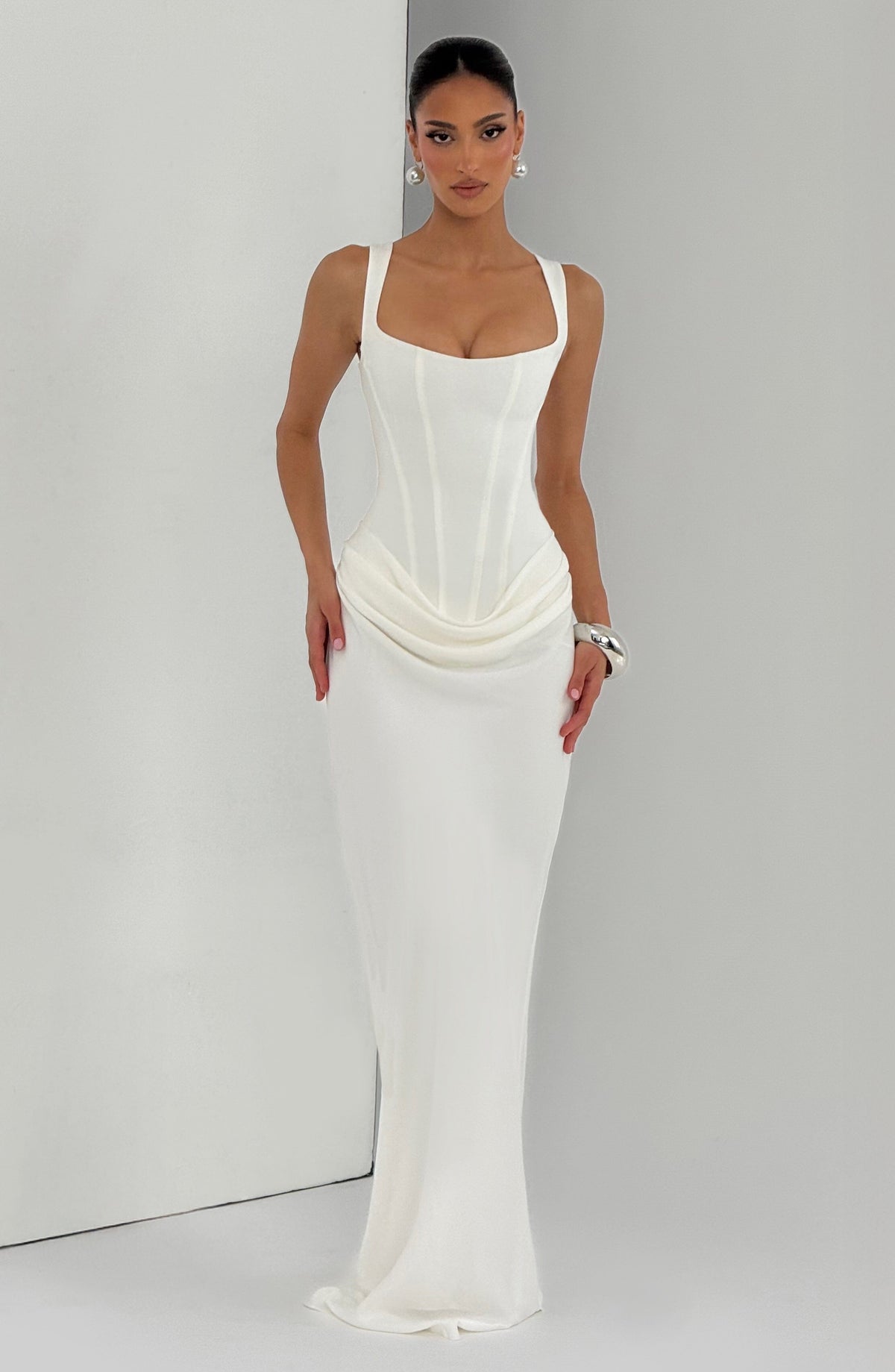 Elena | Vestido Maxi de Escote Cuadrado