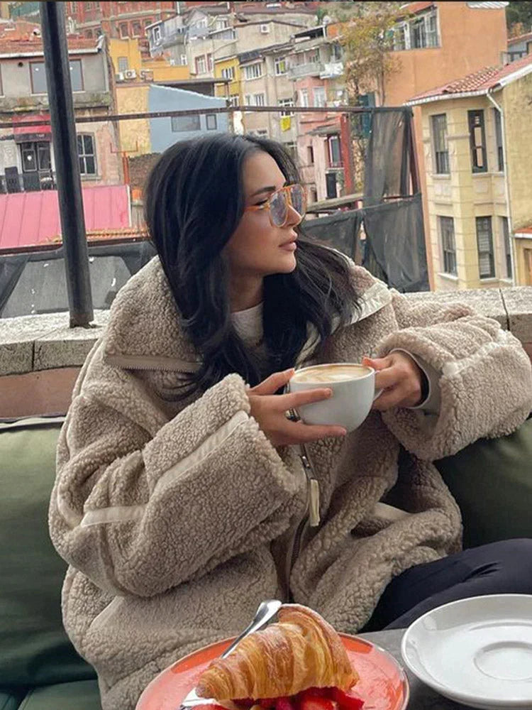 Silvana | Chamarra Teddy Oversize Cuello Alto