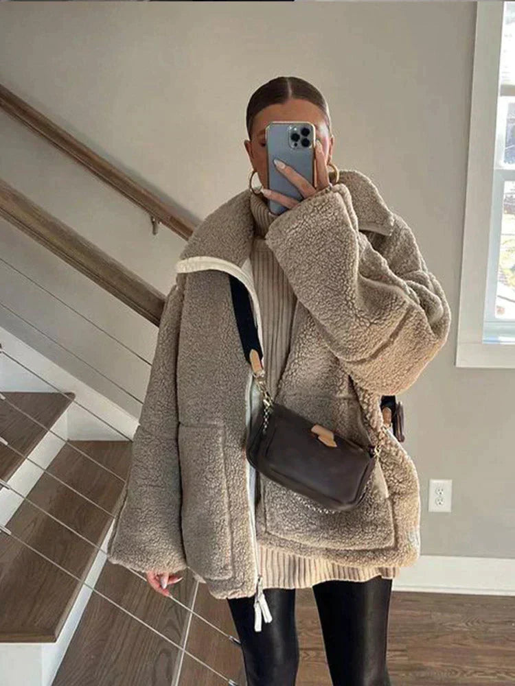 Silvana | Chamarra Teddy Oversize Cuello Alto