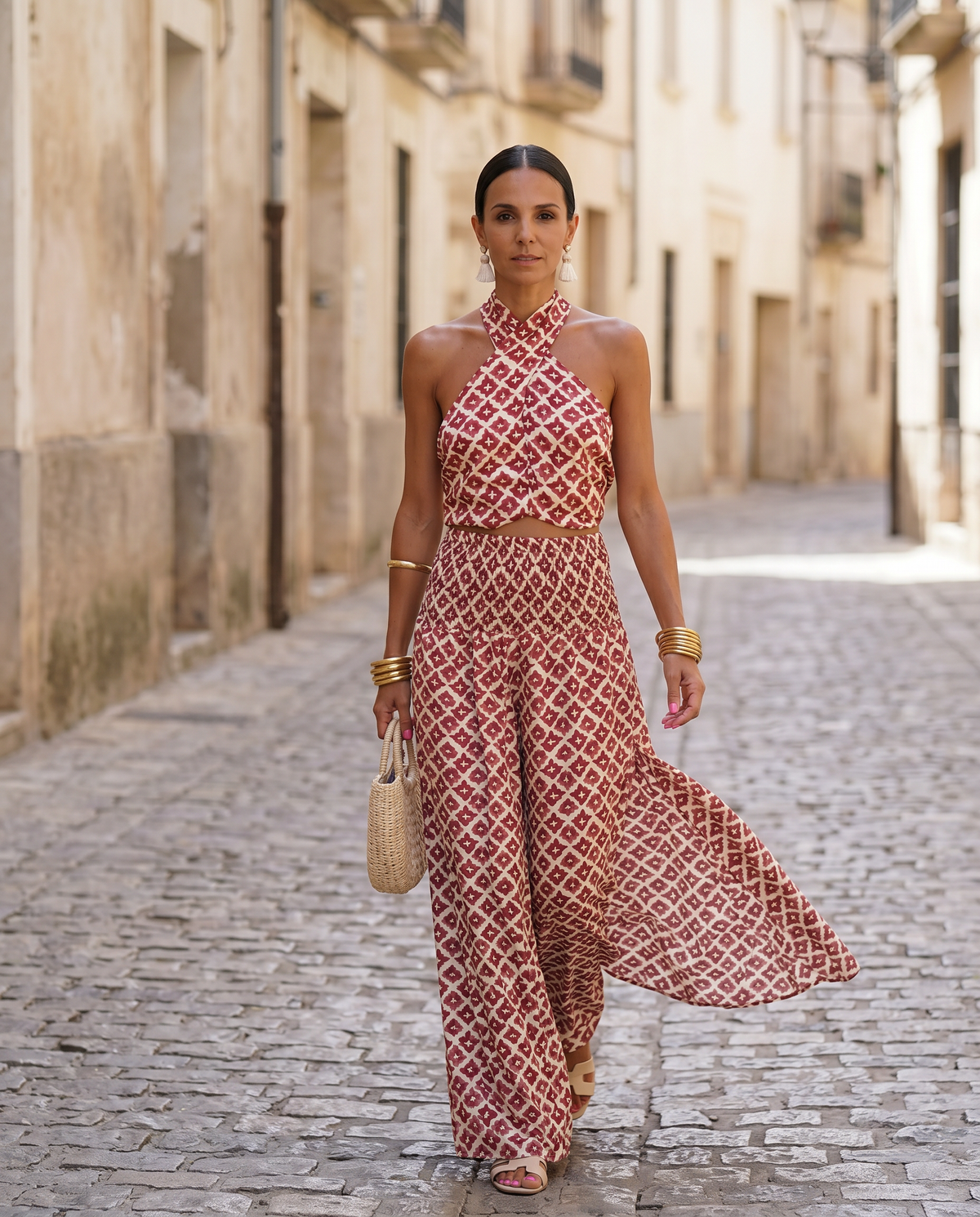 Justa | Conjunto de Mujer de Dos Piezas con Cuello Halter