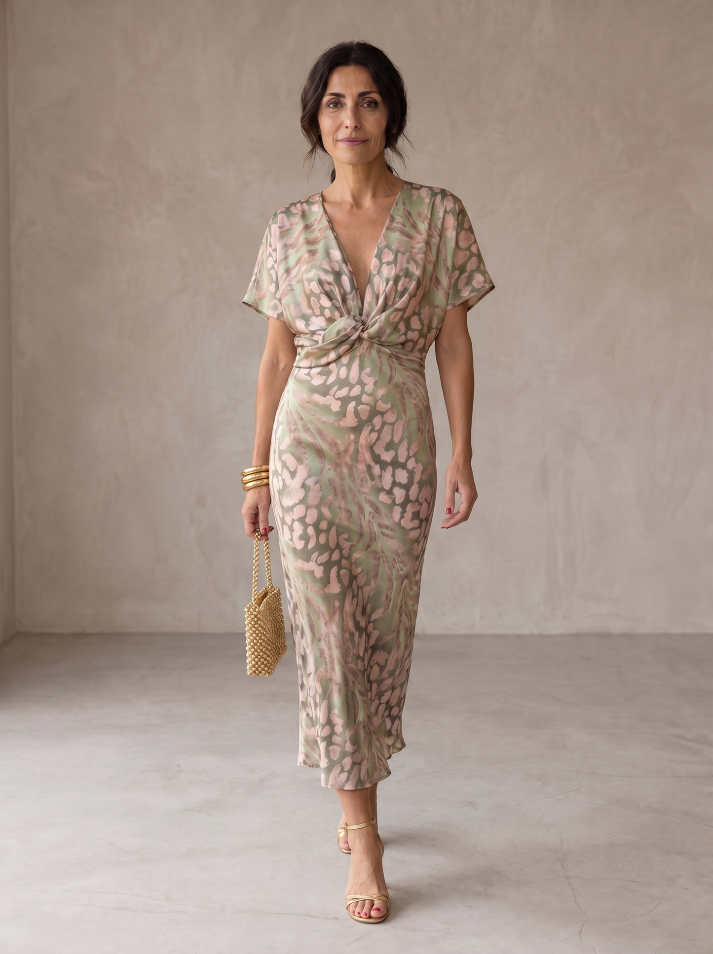 Adele | Elegant Dress in Light, Flowing Fabric