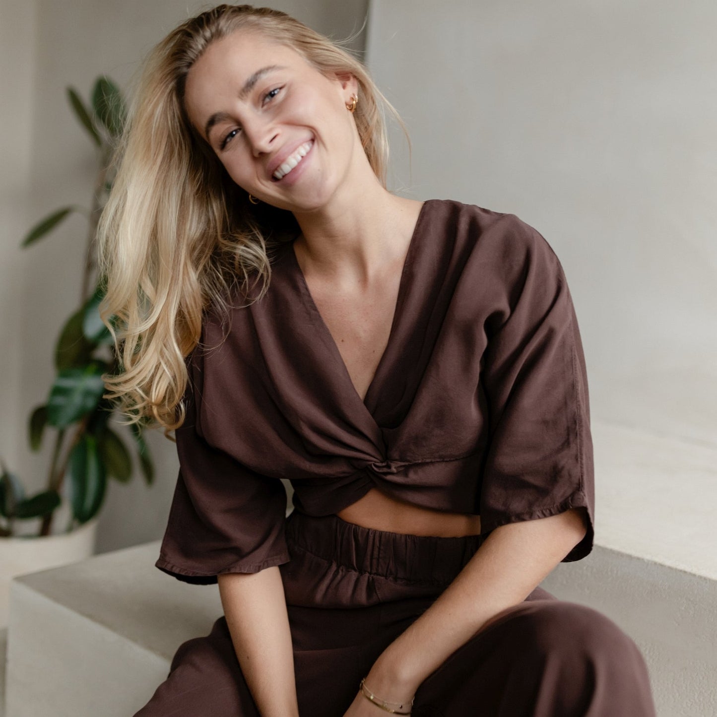 Crop top con nudo Merit