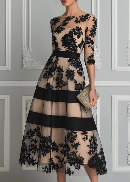 Catherine – Vestido de Noche de Encaje Floral