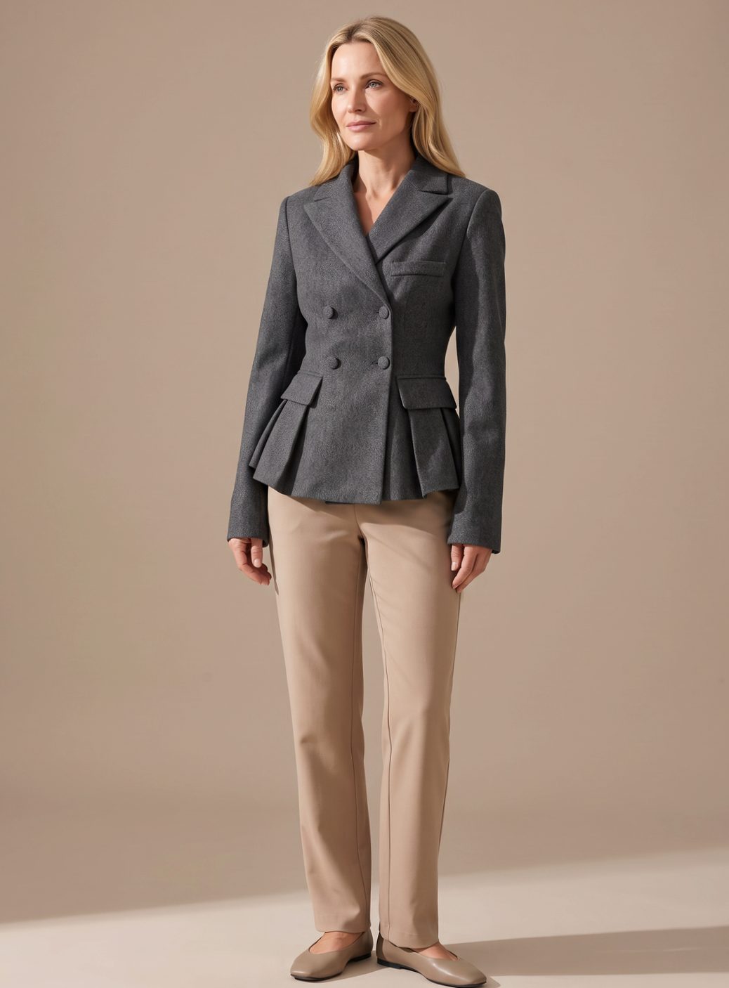 Gwendolyn | Blazer Cruzado Entallado con Peplum