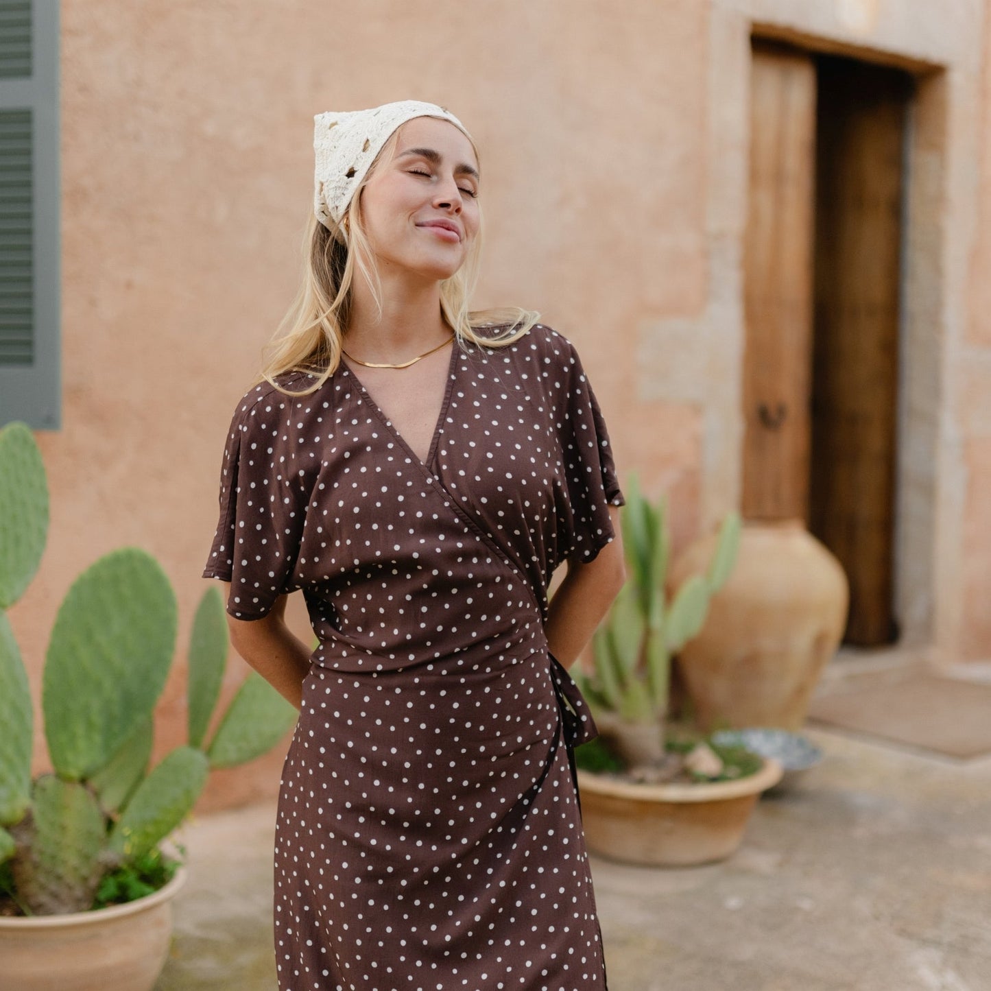 Vestido cruzado Anni de puntos